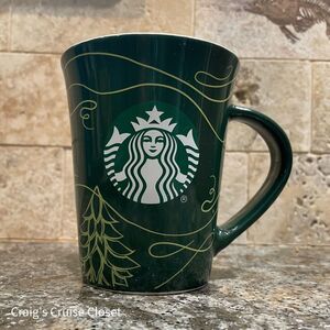 Starbucks 2020 Limited Edition Holiday Mug.